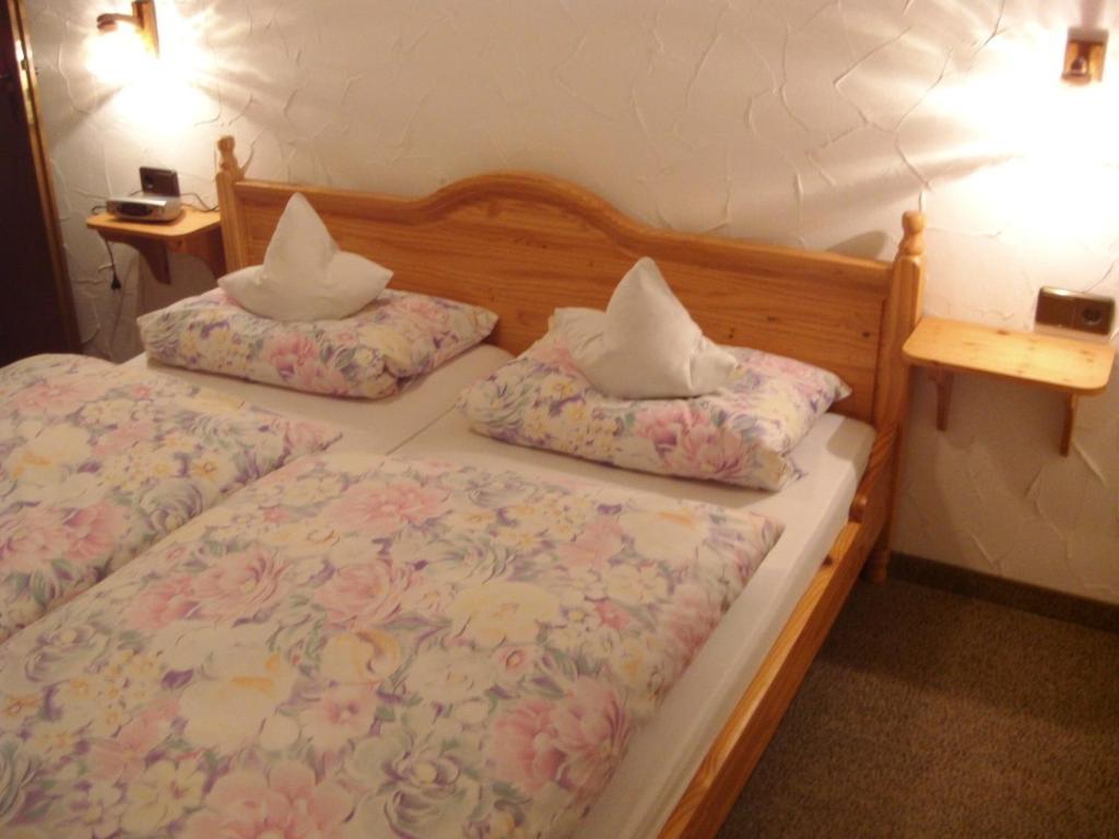 Ferienwohnungen Seidenweber Schmallenberg Room photo